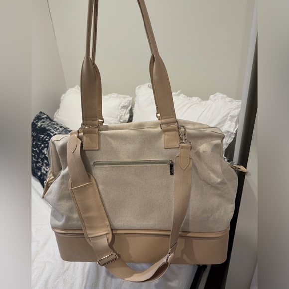 Beis Convertible Weekender in beige - Picture 3 of 10